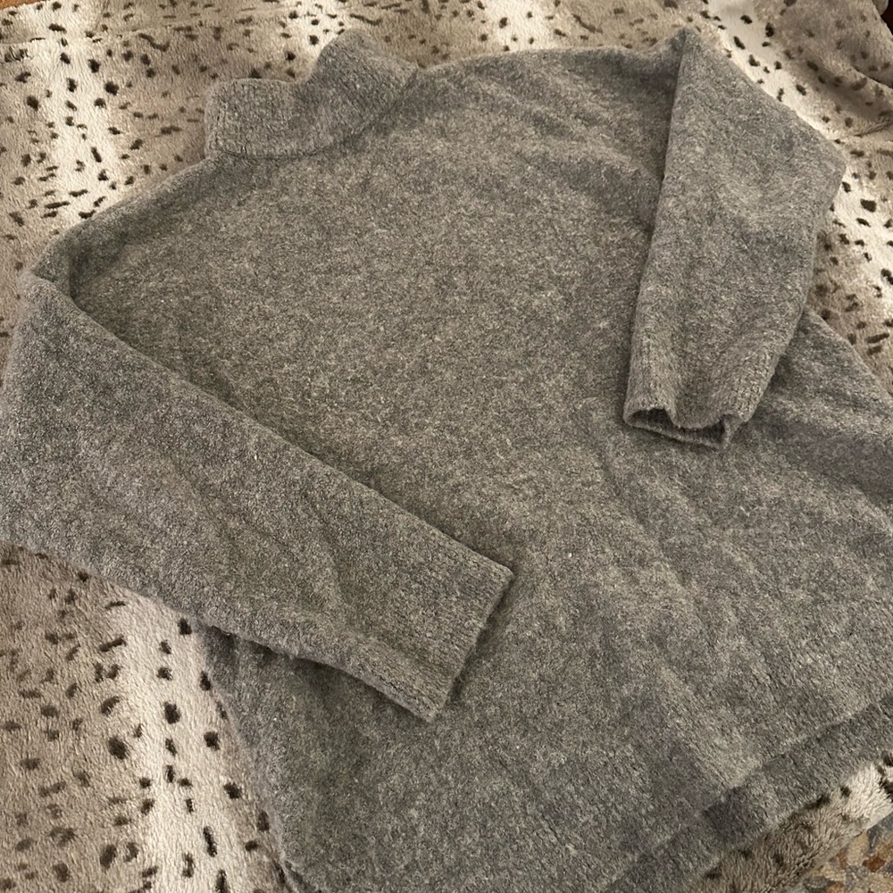 Abercrombie & Fitch Gray Mockneck Oversized Sweater